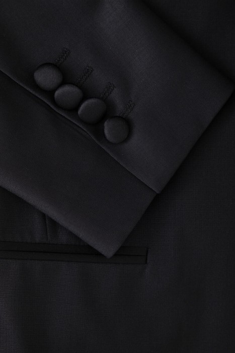 смокинг  делового стиля с лицевой стороны