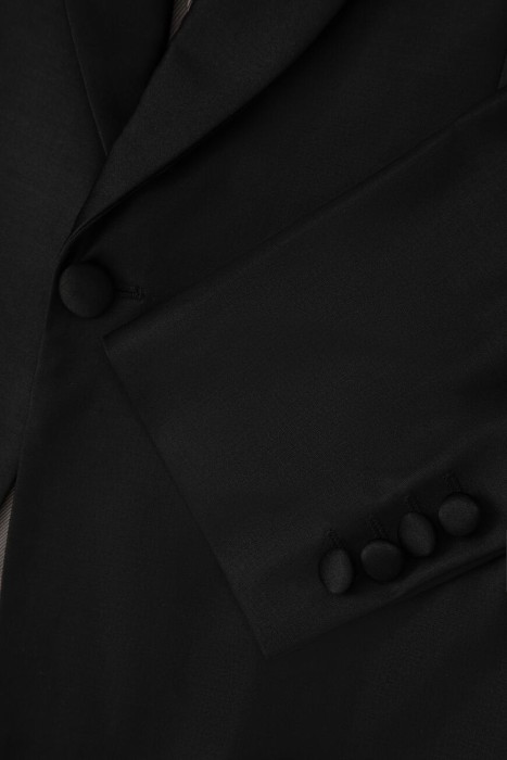 Товар черного цвета с внутренней стороны