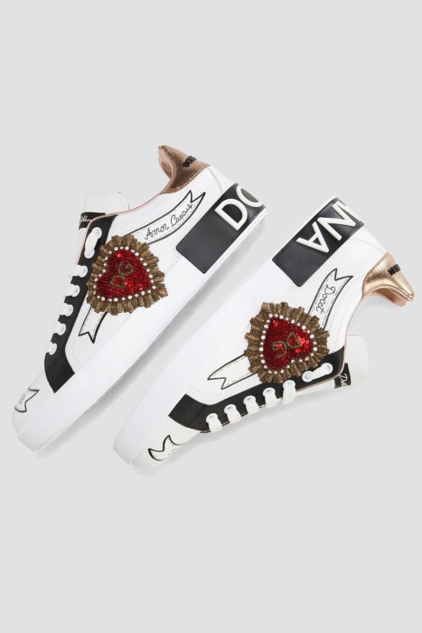 Продукция для женщин фото