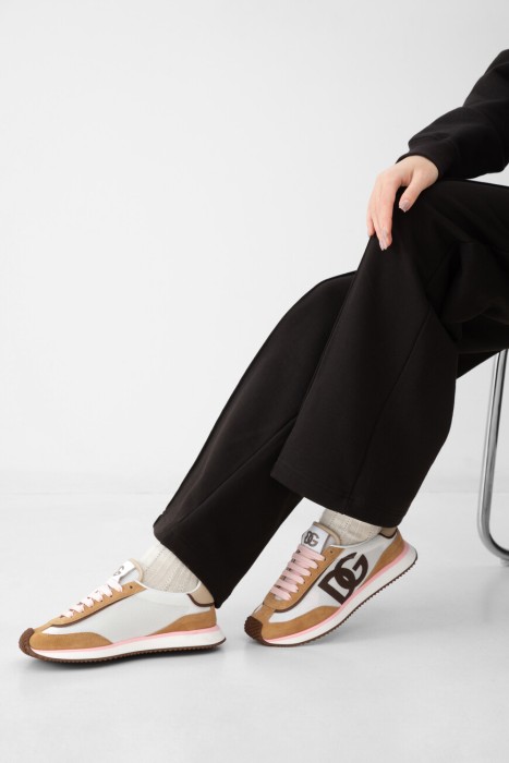 сникеры  модель cushion от бренда dolce & gabbana вид слева