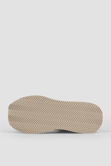 сникеры  модель cushion универсального стиля с лицевой стороны