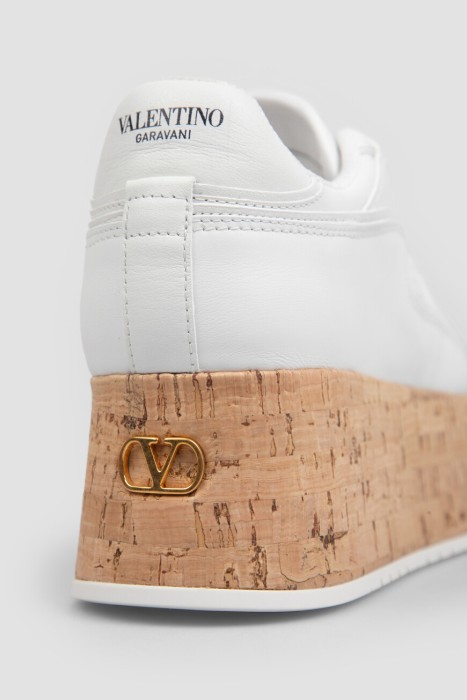 Продукция для женщин фото