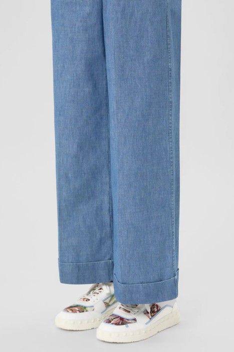 сникеры  модель freedots по цене 56750 руб вид справа