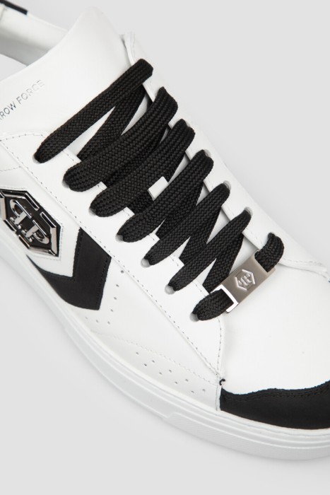 сникеры  модель lo-top arrow force из кожи спереди