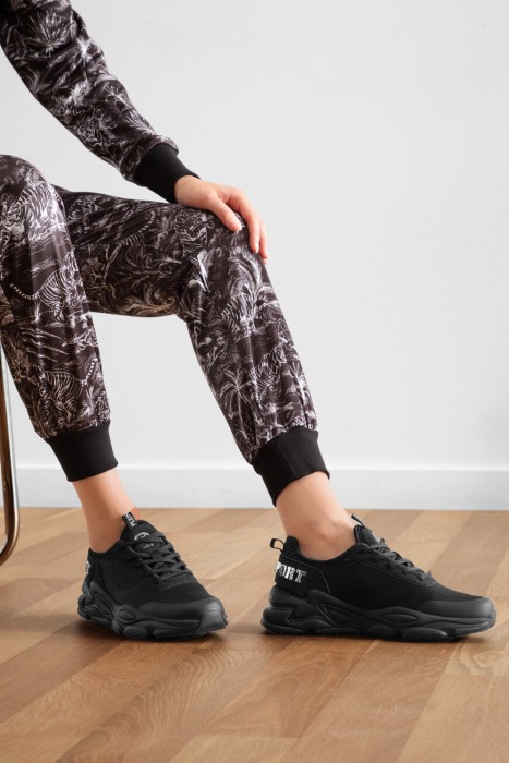 сникеры  модель lo-top из италии вид сбоку