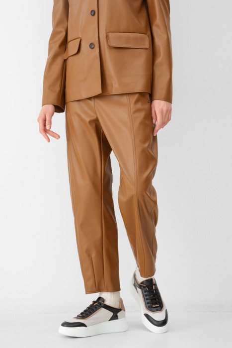 сникеры  модель urban от бренда max mara вид слева