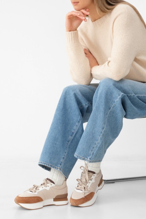 сникеры  от бренда max mara вид слева