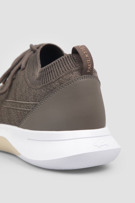 сникеры  из проверенных материалов спереди