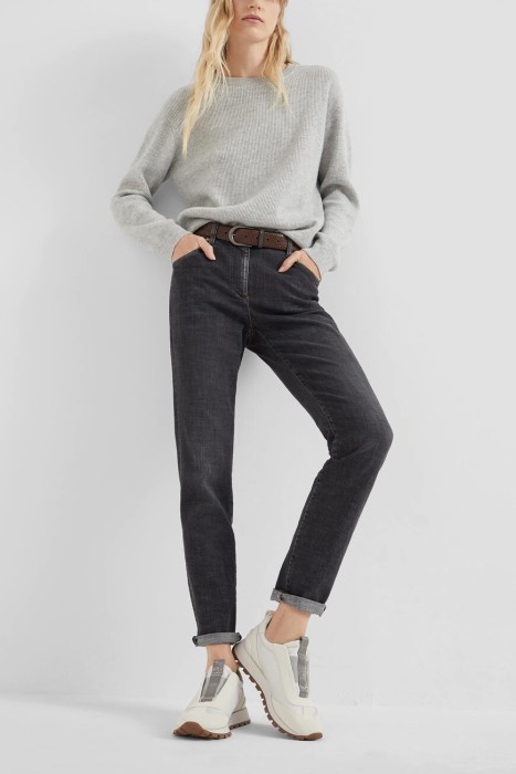 сникеры  от бренда brunello cucinelli вид слева