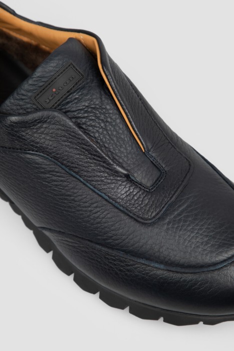 сникеры  из льна спереди