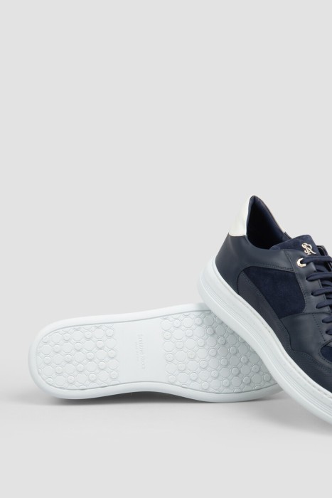 сникеры  повседневного стиля с лицевой стороны