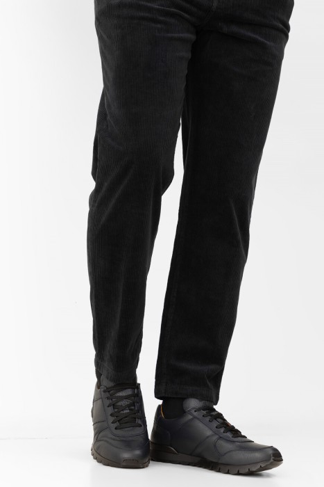 сникеры  от бренда kiton вид слева