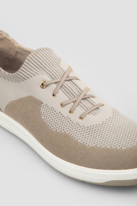 сникеры  из льна спереди