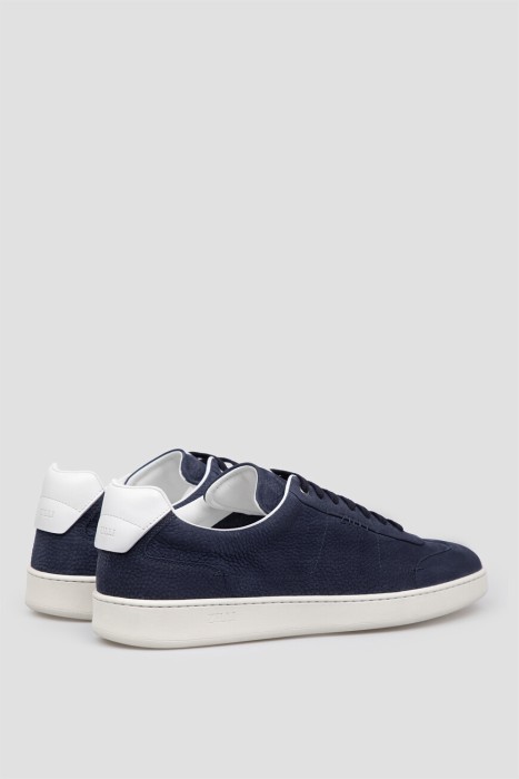 Товар синего цвета с внутренней стороны