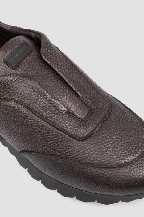 сникеры  из кожи спереди