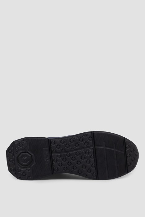 сникеры  универсального стиля с лицевой стороны