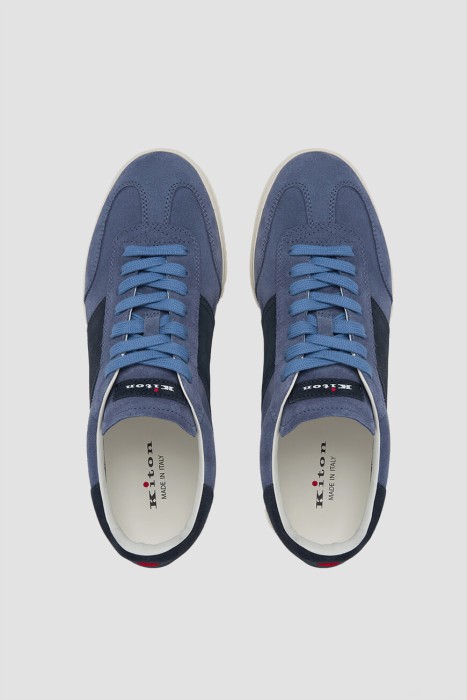 сникеры  по цене 116000 руб вид справа