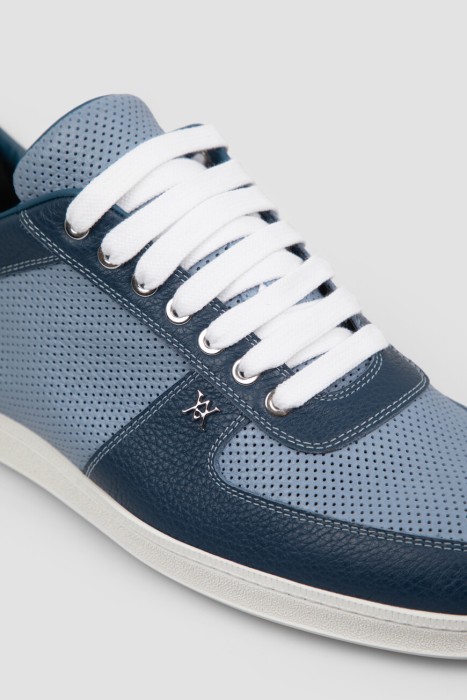 сникеры  из кожи спереди