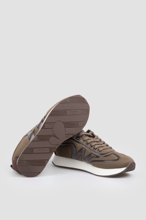 сникеры  универсального стиля с лицевой стороны