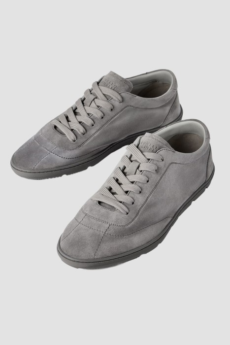 сникеры  из кожи спереди