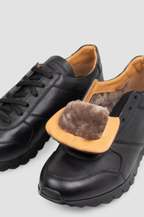 сникеры  для взрослого возраста с изнаночной стороны