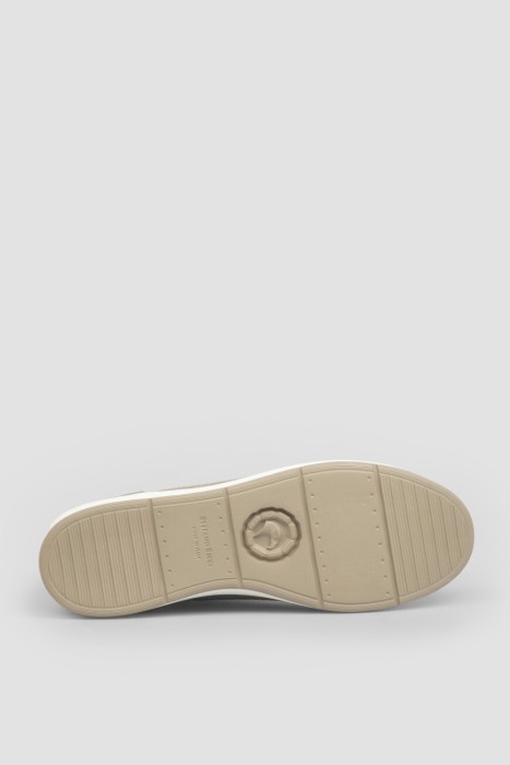 сникеры  для взрослого возраста с изнаночной стороны