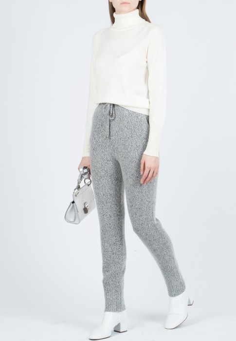 спортивные брюки  из италии вид сбоку