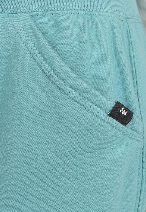 спортивные брюки  из проверенных материалов спереди