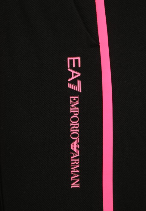 спортивные брюки  из проверенных материалов спереди