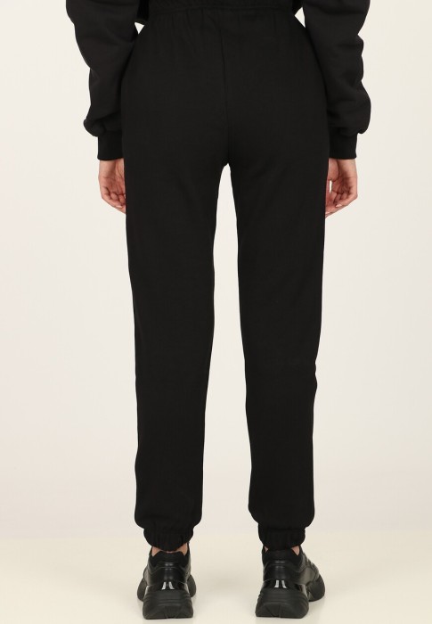 спортивные брюки  из италии вид сбоку