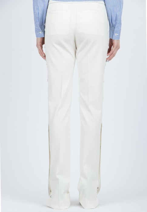 спортивные брюки  из проверенных материалов спереди