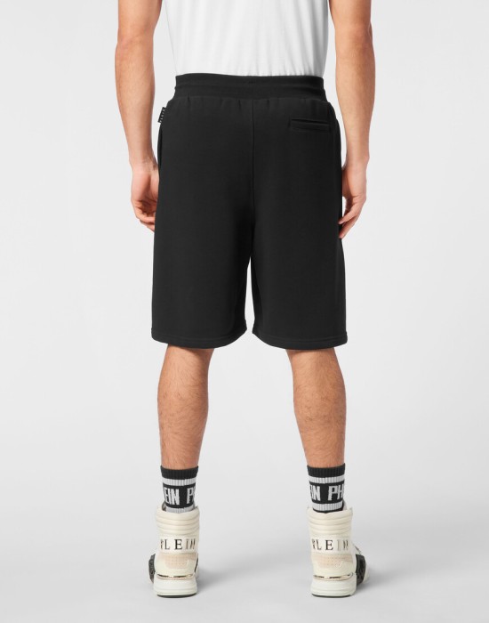 спортивные шорты  по цене 43285 руб вид справа