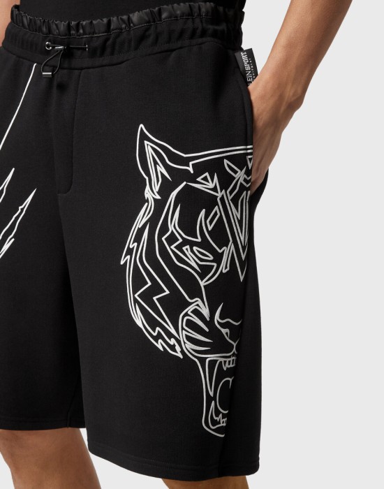 спортивные шорты  из проверенных материалов спереди