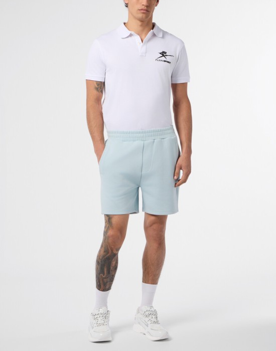 Товар голубого цвета с внутренней стороны