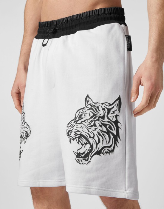 спортивные шорты  из италии вид сбоку