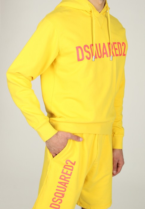 спортивный костюм 2 из проверенных материалов спереди