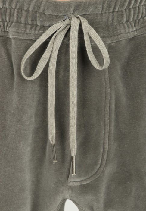 спортивный костюм  универсального стиля с лицевой стороны