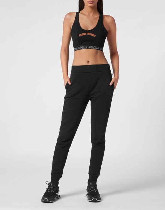 Товар черного цвета с внутренней стороны