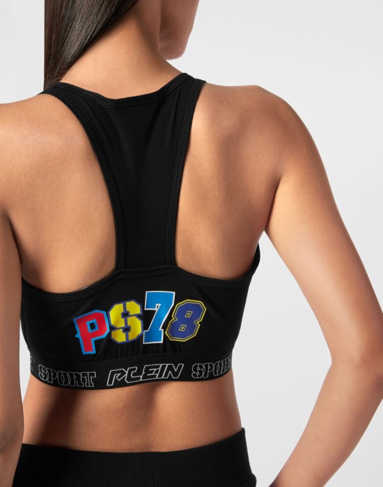 спортивный топ  из проверенных материалов спереди