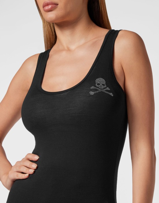 спортивный топ  из америки вид сбоку