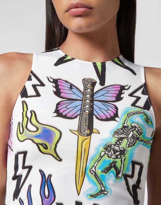 спортивный топ  из америки вид сбоку