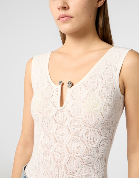 спортивный топ  из проверенных материалов спереди