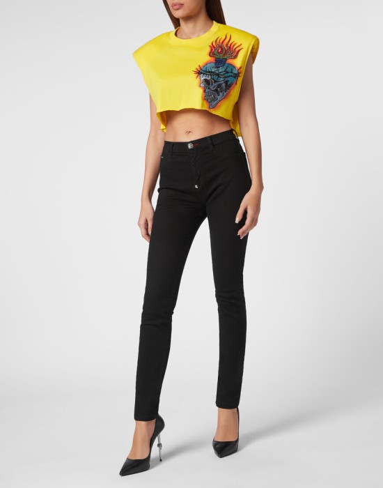 Товар желтого цвета с внутренней стороны