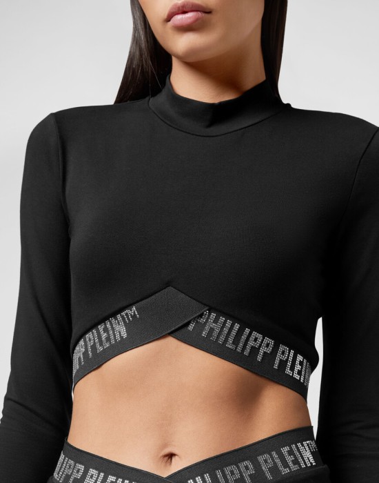 спортивный топ  из америки вид сбоку