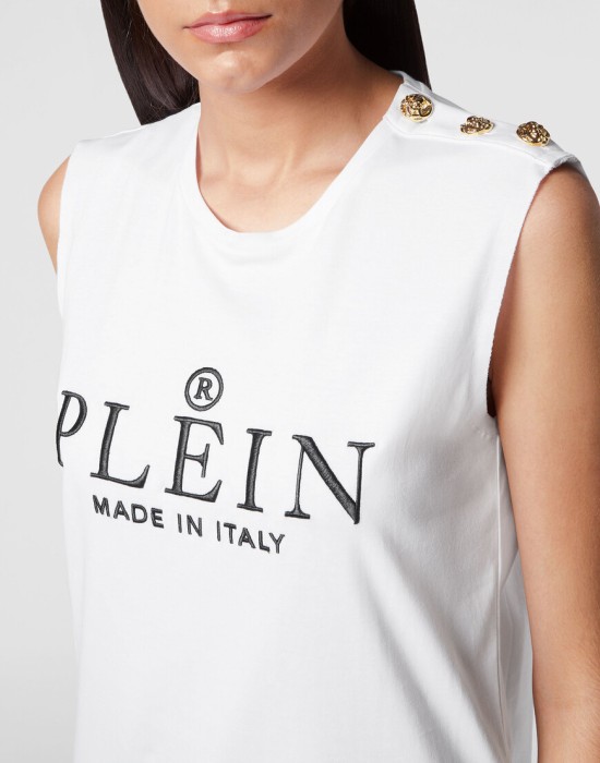 спортивный топ  из проверенных материалов спереди