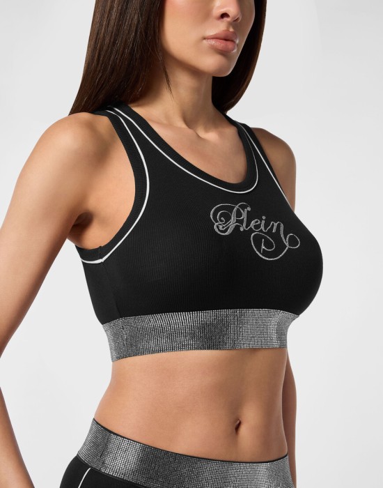 спортивный топ  из проверенных материалов спереди