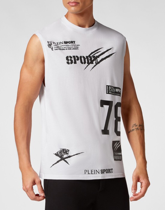 спортивный топ  от бренда plein sport вид слева