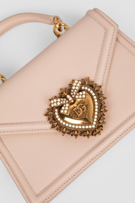 Продукция для женщин фото