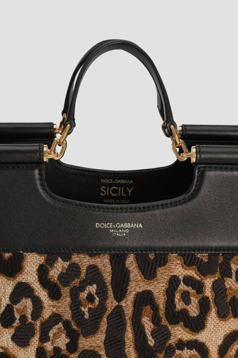 Продукция для женщин фото