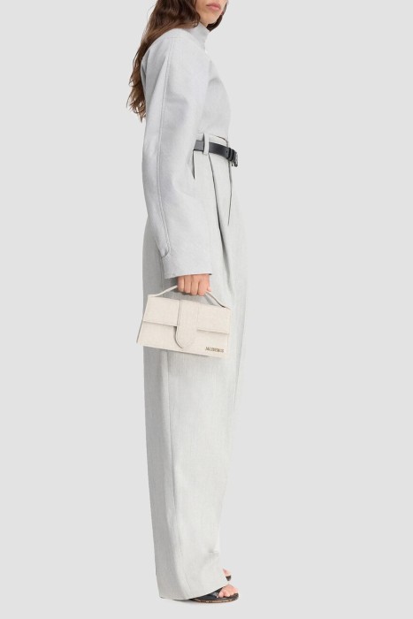 сумка  модель bambino от бренда jacquemus вид слева